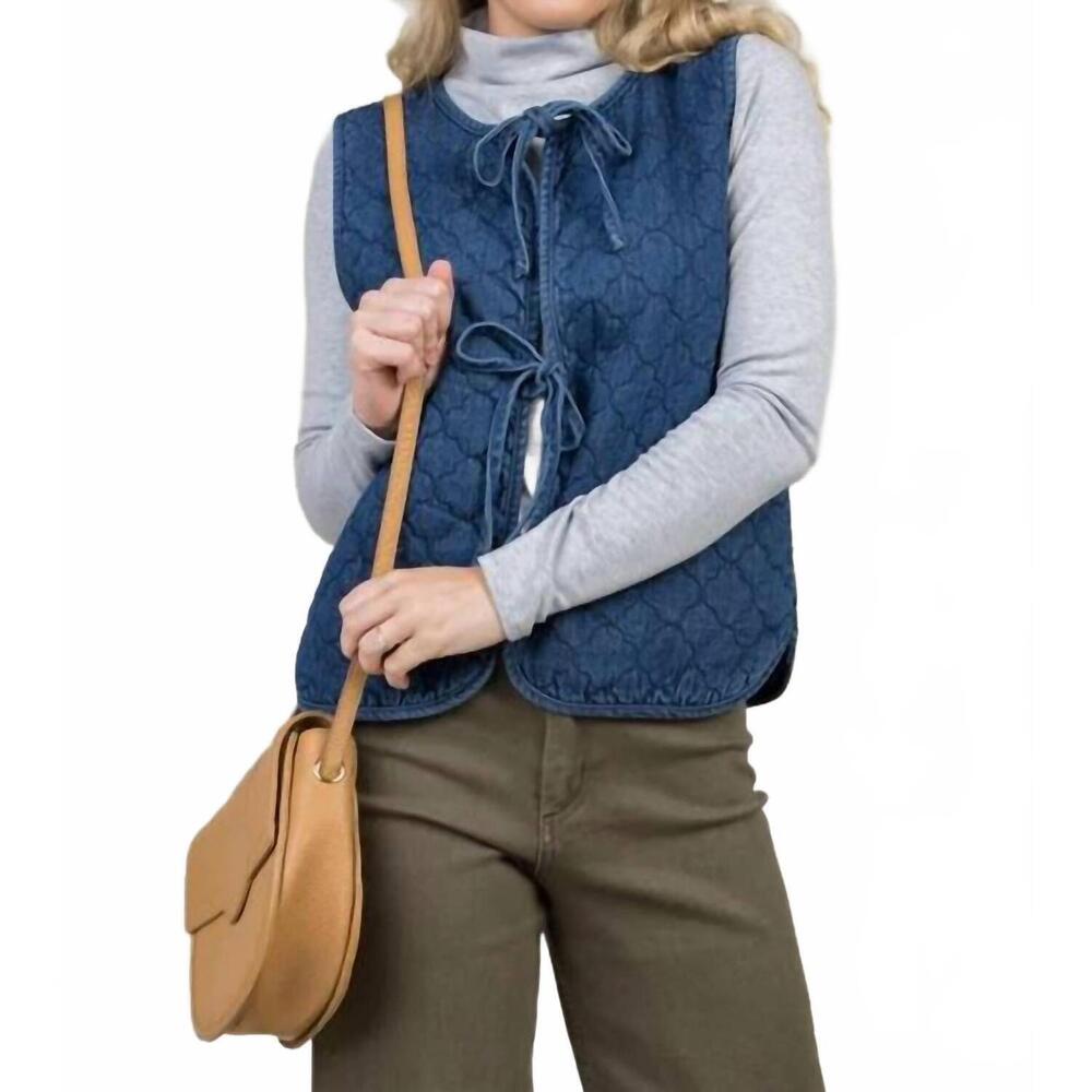 NEW VEVERET quilted vest in denim